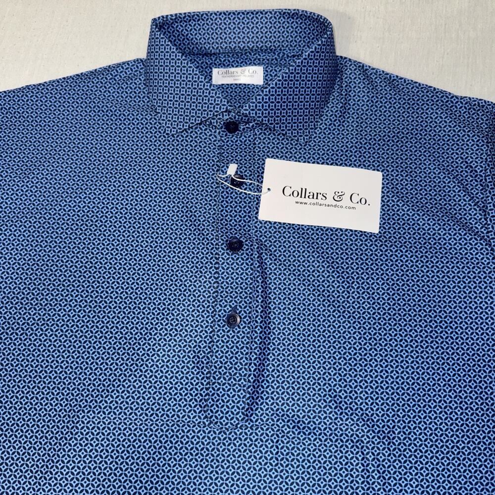 Collars & Co Golf Polo Blue Geometric AOP Size Featherweight Relaxed Small NWT